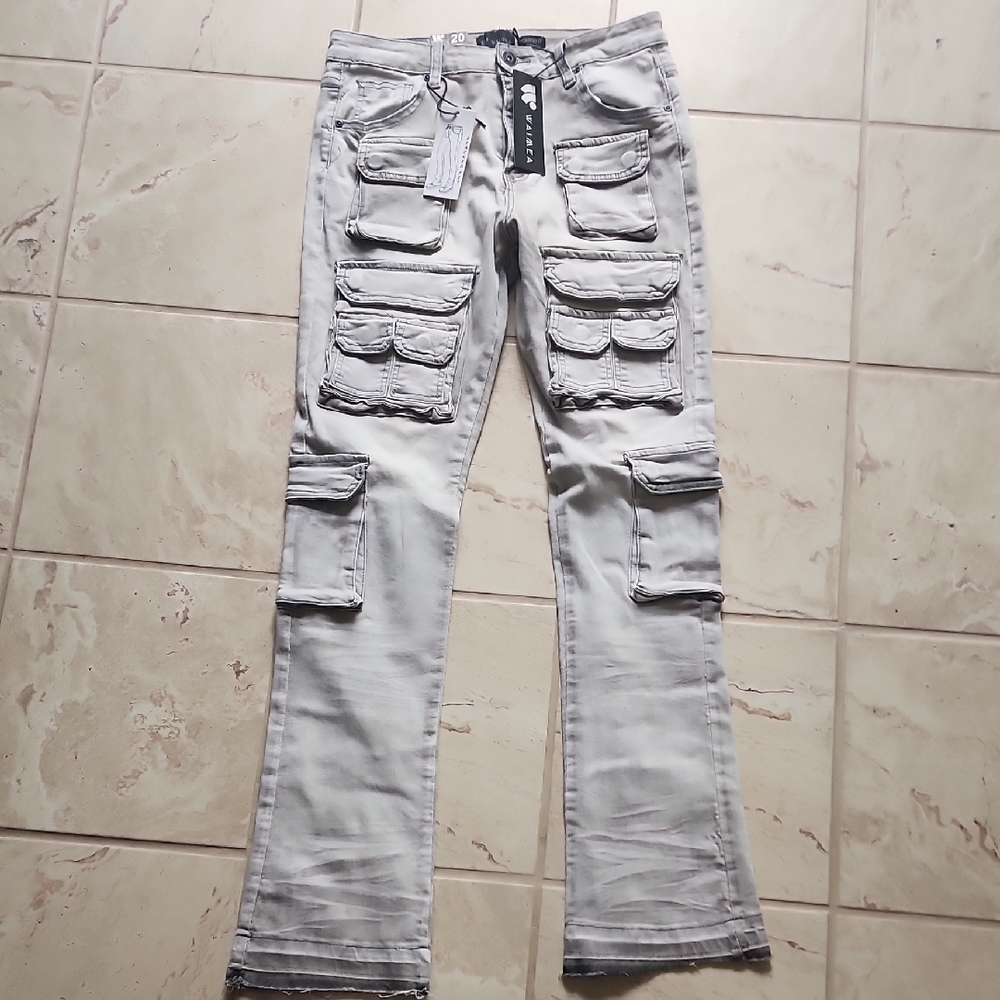 NWT Waimea Size 30 Gray Cargo Women Jeans